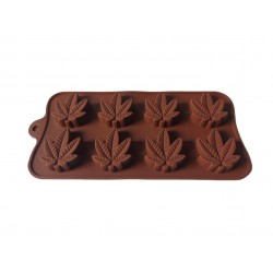 Forma silicon pentru ciocolata in forma de frunza, 8 cavitati, Maro, 21 cm, 462COF