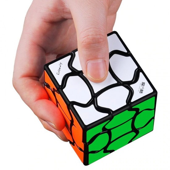 Cub Magic 3x3x3 QiYi Fluffy Speedcube, Black, 341CUB-1 Cub Magic 3x3x3 QiYi Fluffy Speedcube, Black, 341CUB-1