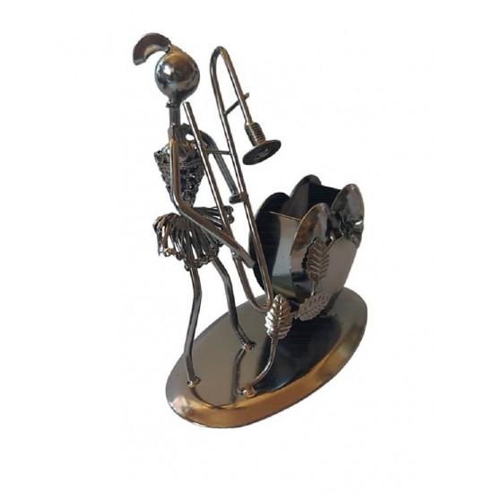 Ornament decorativ, Muzicant din metal cu suport de pixuri, Nergu, 15 cm, 356-16DD Ornament decorativ, Muzicant din metal cu suport de pixuri, Nergu, 15 cm, 356-16DD