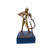 Statueta, Muzician la Violoncel, 20 cm, 1089XD Statueta, Muzician la Violoncel, 20 cm, 1089XD