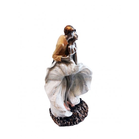 Statueta tineri indragostiti, 30 cm, 8835D Statueta tineri indragostiti, 30 cm, 8835D
