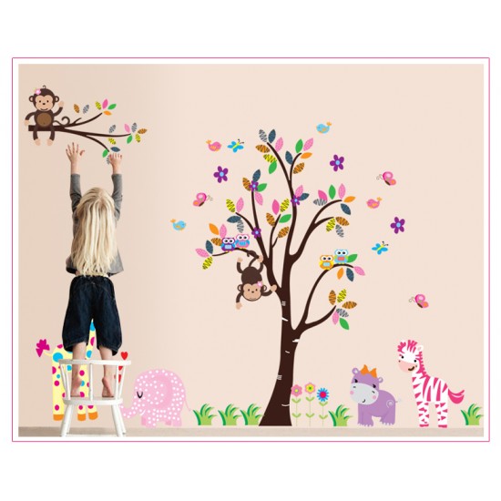 Sticker decorativ, copacel cu animalute 180 cm, 57STK Sticker decorativ, copacel cu animalute 180 cm, 57STK