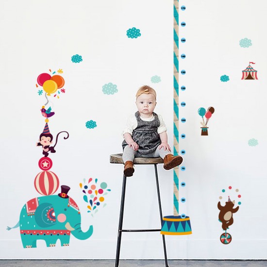 Sticker decorativ, masuratoare cu animalute  153 cm, 123STK