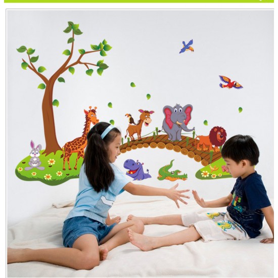 Sticker decorativ , podul cu animalute 135 cm, 96STK Sticker decorativ , podul cu animalute 135 cm, 96STK